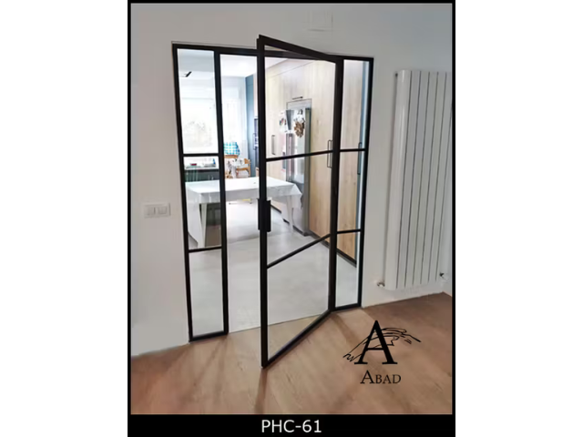 Puerta de cristal con 2 fijos y una hoja abatible